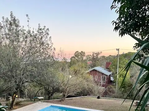 IMPERDIBLE PROPIEDAD EN MENDIOLAZA