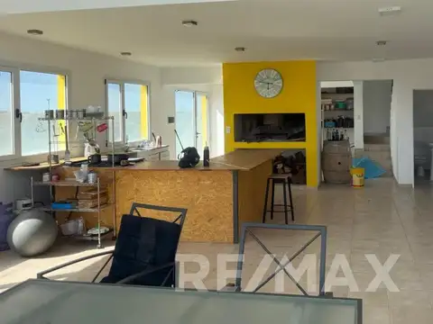 Villa Tenis Club 100