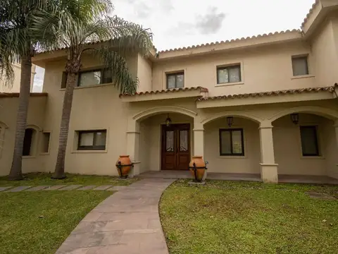 Casa en Venta en Santo Tome, USD 990.000