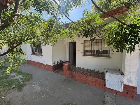 CASA EN VENTA EN PERGAMINO A REFACCIONAR