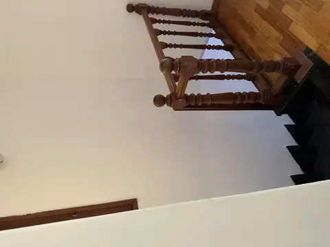 Casa 10 ambientes con 3 baños