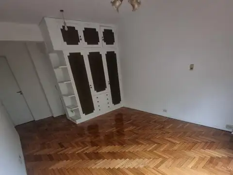 DEPARTAMENTO  EN VENTA 1 AMBIENTE SAN TELMO AL FRENTE MUY LUMINOSO