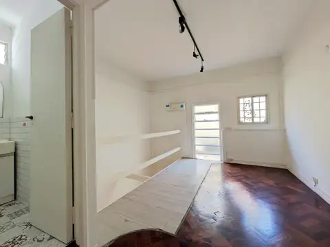 Depto Tipo Casa en Alquiler de 2 ambientes
