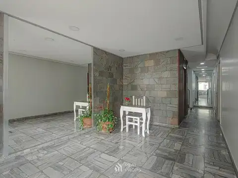 DEPARTAMENTO DE 3 AMBIENTES EN ALQUILER MUY AMPLIO EN FLORES