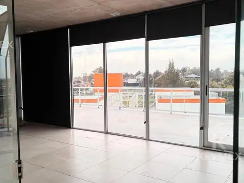 Oficina Monoambiente con 2 baños