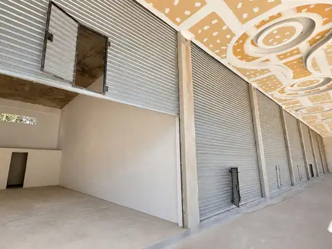 Local en Alquiler en Canning, USD 2.500