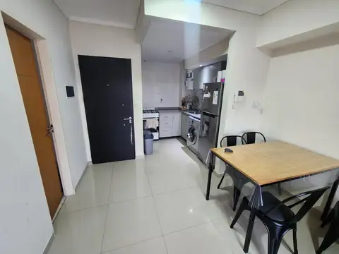 Del Valle Iberlucea 4900, Piso 6°