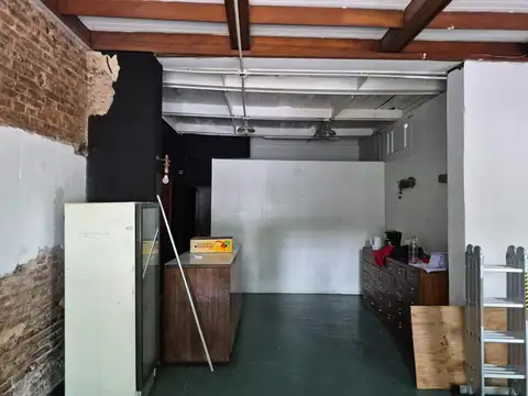 Local en Alquiler 70 años