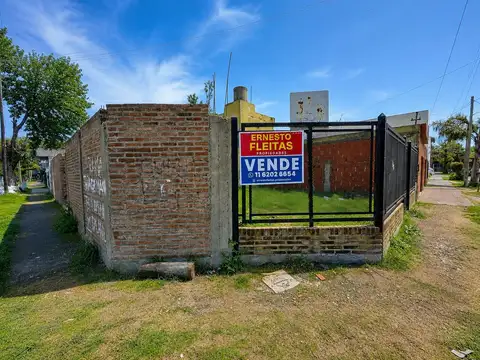 Venta Terreno en Villa Luzuriaga
