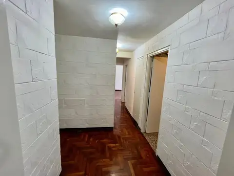 Departamento en Alquiler en Chacarita, $ 700.000