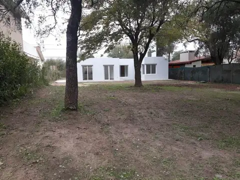 Casa en Alquiler de 3 dormitorios