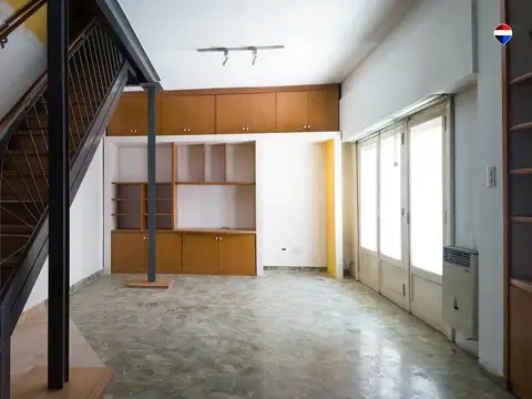 VENTA PH 3 AMBIENTES CON PATIO EN AVELLANEDA