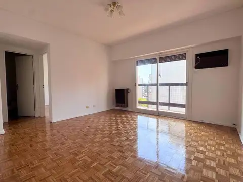 VENTA – DEPTO 2 AMB – VILLA URQUIZA - PISO ALTO