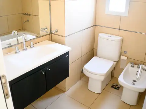 Departamento en Alquiler en Echesortu, $ 450.000