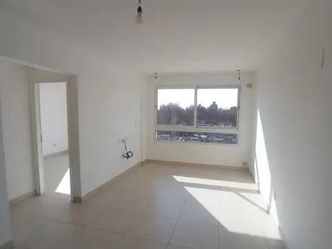 Departamento en Alquiler en Echesortu, $ 450.000