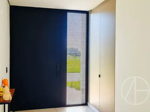 Casa en Alquiler en Puertos - Riberas, USD 2.900