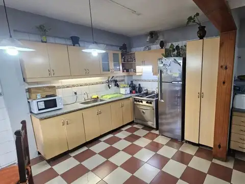 Casa en Venta en Turdera, USD 140.000