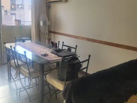 OPORTUNIDAD DEPARTAMENTO CENTRICO EN CORRIENTE 1900