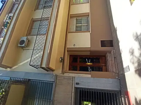 Capitán General Ramón Freire 1000, Piso PB