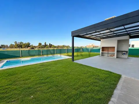Casa en Alquiler de 4 dormitorios