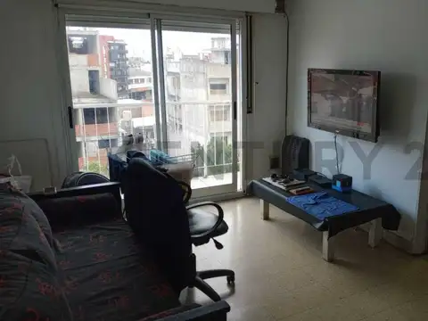 VENTA DEPARTAMENTO 2 AMBIENTES EN CIUDADELA