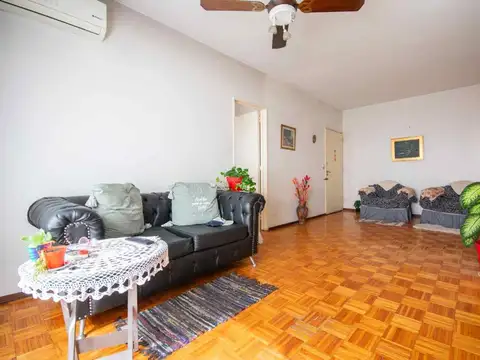 Departamento 5 ambientes con 1 baño