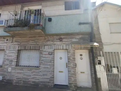 VENTA PH 2 AMB BANFIELD CENTRO DOBLE PATIO