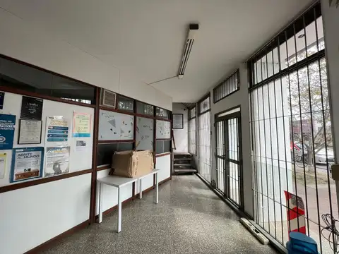 Local en Venta 40 años