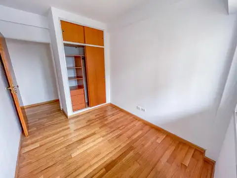 ALQUILER 3 AMBIENTES C/COCHERA en VILLA URQUIZA