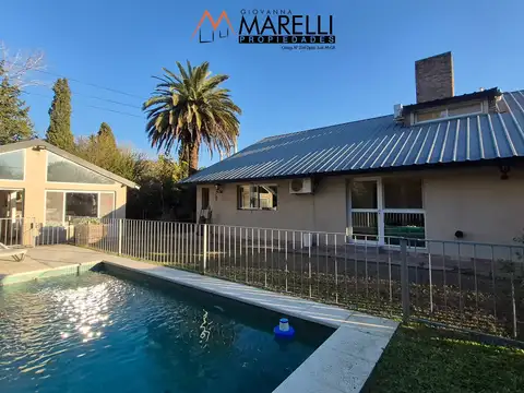 Casa en venta en Country Las Lajas