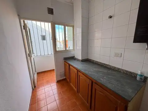 Departamento 3 ambientes con 1 baño