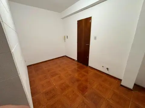 Departamento en alquiler, ubicado en Arroyito