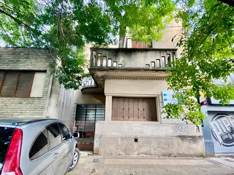 Casa en Venta en La Plata [Cod: ]