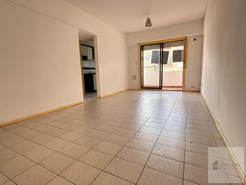 Departamento en Venta en Ciudad Jardín del Palomar, USD 125.000