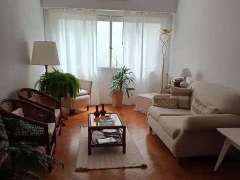 VENDO DEPARTAMENTO UBICACIÓN INIGUALABLE SIN EXPENSAS