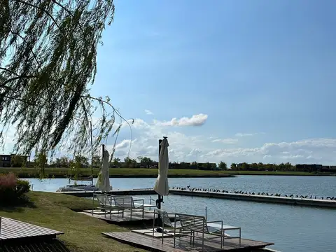 Terreno en Venta de 1043,0 m2