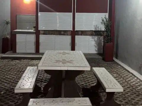 Departamento 4 ambientes con 1 baño