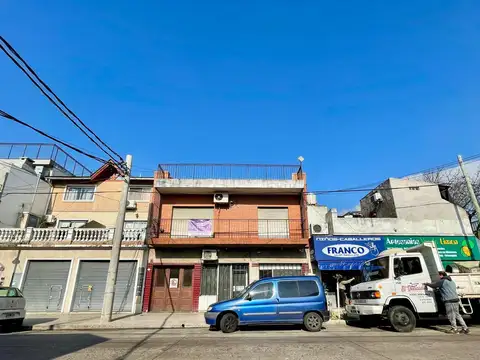 BLOCK 300m2 - 2 LOCALES  2 PH CASA  DE 3 y 4 AMBIENTES VILLA MARTELLI VICENTE LOPEZ AVENIDA LAPRIDA
