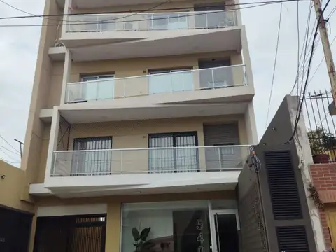 Departamento - Venta - Argentina, Lanús - farrel 540