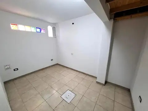 Depto Tipo Casa 2 ambientes con 1 baño
