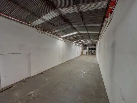 Galpon en Alquiler 55  mts Fondo