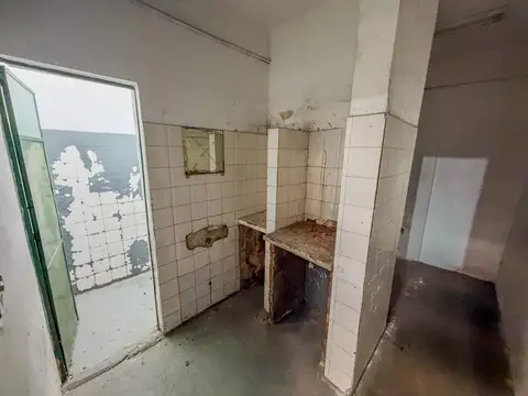 Galpon en Alquiler en Pompeya, $ 2.950.000
