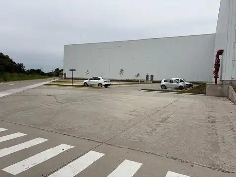 Galpon en Alquiler 66  mts Frente