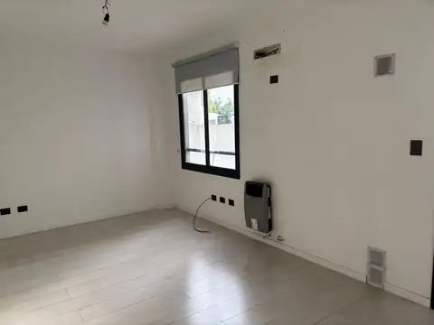Departamento en Alquiler en Villa Santa Rita, $ 600.000