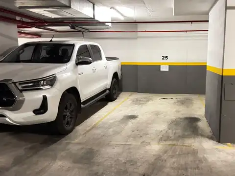 COCHERA GARAGE VENTA RECOLETA EXCELENTE UBICACION