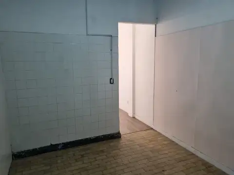 Local en Alquiler en Quilmes, $ 500.000