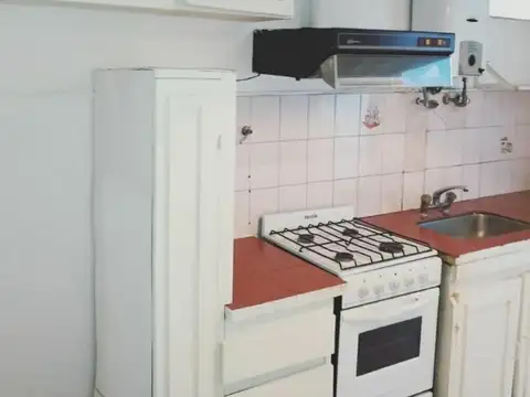 Departamento en Alquiler en Banfield, $ 450.000
