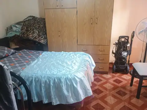 Casa 4 ambientes centro de San Justo