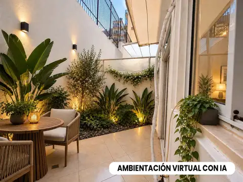 AMPLIO MONOAMBIENTE CON PATIO/ HOY MODIFICADO A 2 AMBIENTES EN LA ISLA