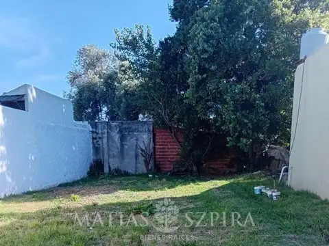 Terreno en Venta en Castelar, USD 39.900